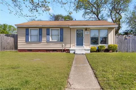 720 Nickoles Ln, Norfolk, VA 23513