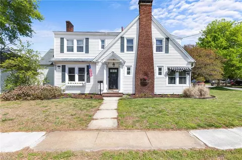 1036 Larchmont Cres, Norfolk, VA 23508