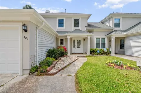 320 Esplanade Pl, Chesapeake, VA 23320