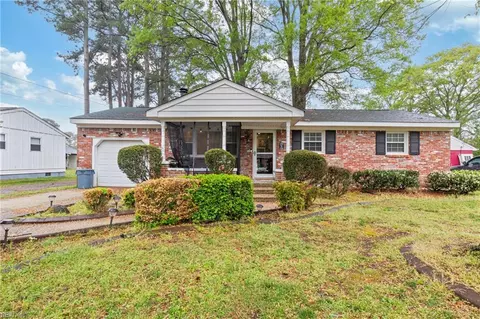 220 Lindsey Ave, Chesapeake, VA 23320