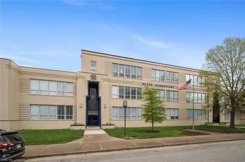 200 Claremont Ave, Hampton, VA 23661