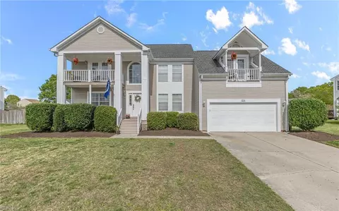 1524 Hilltop Dr, Chesapeake, VA 23322