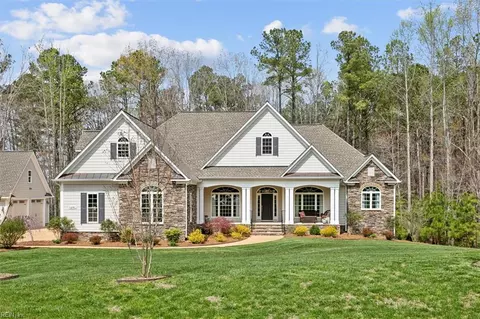 1690 Centennial Dr, Toano, VA 23168