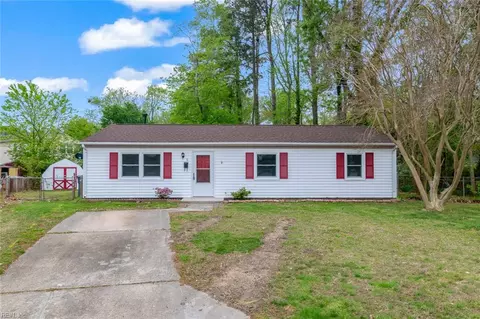 5 Lucy Ct, Hampton, VA 23669