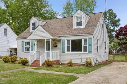 128 E Westmont Ave, Norfolk, VA 23503
