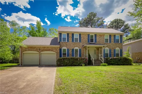 4949 Rosecroft St, Virginia Beach, VA 23464