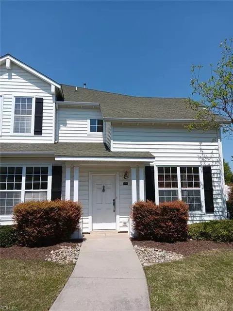 1076 Grace Hill Dr, Virginia Beach, VA 23455