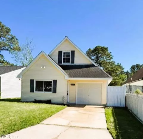 1271 New Land Dr, Virginia Beach, VA 23453