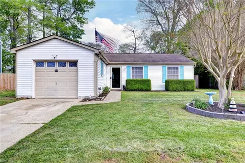 939 Chatsworth Dr, Newport News, VA 23601