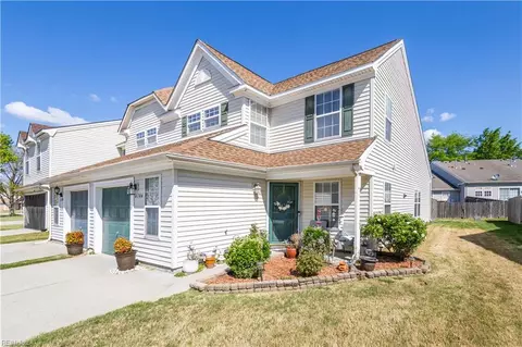 6106 Cambridge Dr, Suffolk, VA 23435