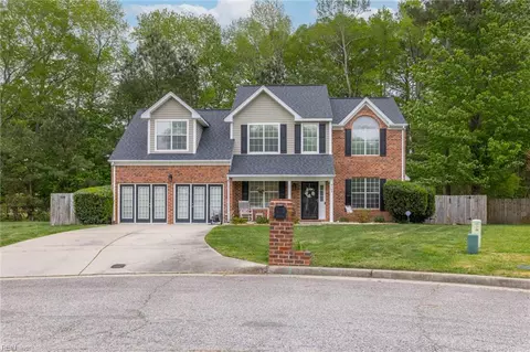 2100 Marlin Ct, Chesapeake, VA 23323