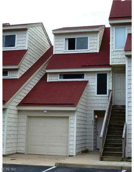 809 Virginia Ct, Virginia Beach, VA 23451