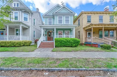 1040 Crawford Pw Pkwy, Portsmouth, VA 23704