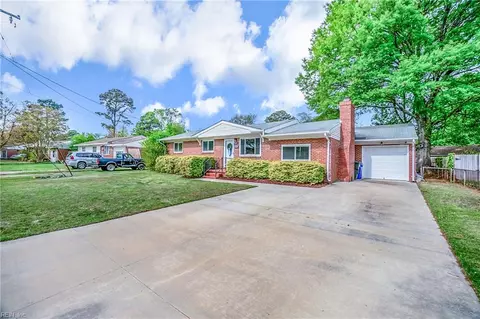 8029 Jerrylee Dr, Norfolk, VA 23518