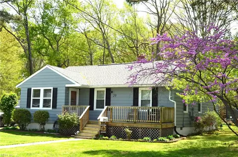 20 Colberts Ln, Newport News, VA 23601