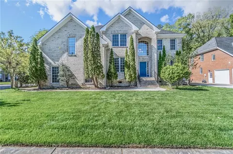 917 Country Club Blvd, Chesapeake, VA 23322