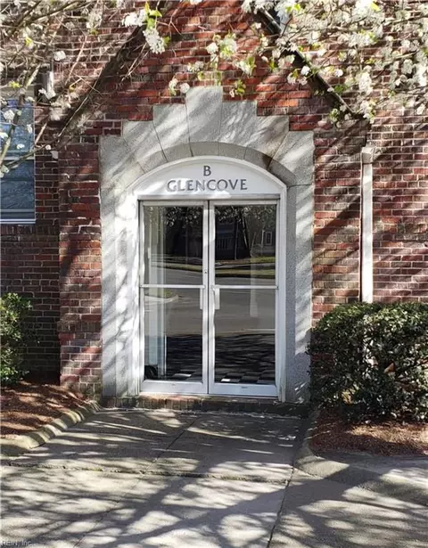 7340 Hampton Blvd #B6, Norfolk, VA 23505