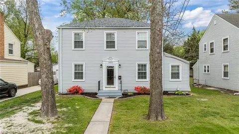 1423 Stewart St, Chesapeake, VA 23324