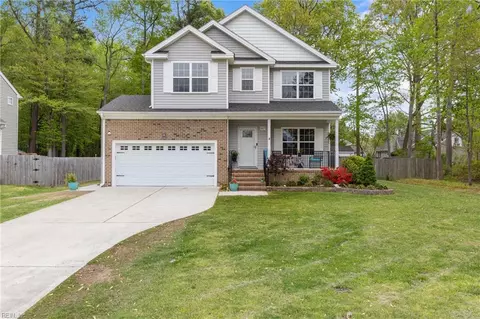 407 Fernwood Farms Rd, Chesapeake, VA 23320