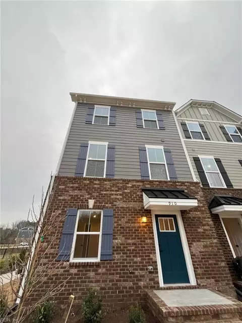 910 Marston St, Suffolk, VA 23435