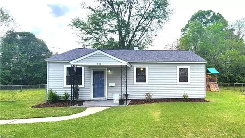 208 Gee St, Portsmouth, VA 23702