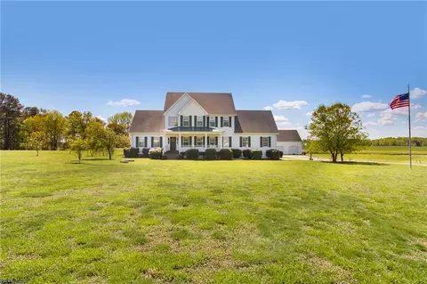 5405 Old Myrtle Rd, Suffolk, VA 23434