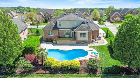 1820 Beauty Way, Virginia Beach, VA 23456