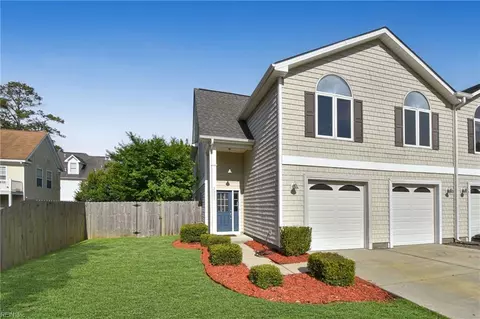 2211 E Berrie Cir, Virginia Beach, VA 23455