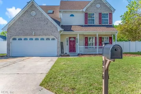 816 Shadowberry Crst, Chesapeake, VA 23320