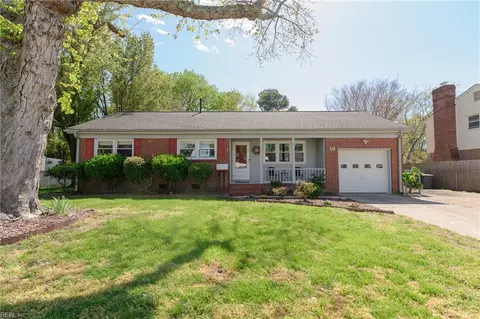 18 Harris Landing Rd, Hampton, VA 23669