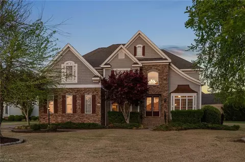 3100 Summerhouse Dr, Suffolk, VA 23435