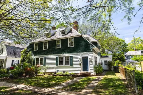 93 Hopkins St, Newport News, VA 23601