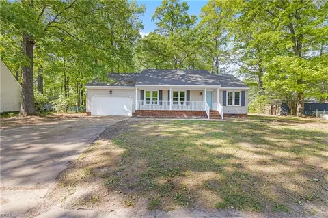 3418 Bernies Ct S, Chesapeake, VA 23321