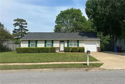 1308 Bramblewood Ct, Chesapeake, VA 23323