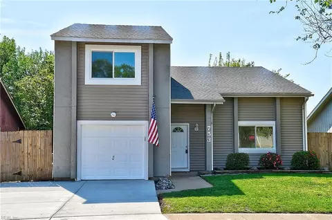 753 Deer Lake Dr, Virginia Beach, VA 23462