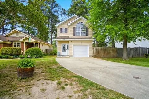 710 Milby Dr, Chesapeake, VA 23325