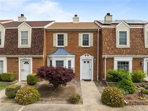 1344 Mill Lake Qtr Quarter, Chesapeake, VA 23320