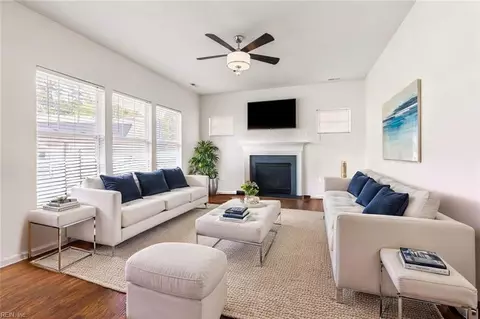 2007 Jehu St, Suffolk, VA 23435