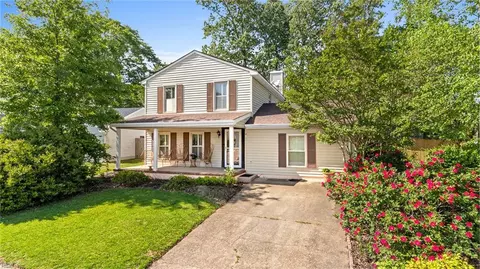 4100 Starwood Arch Arch, Virginia Beach, VA 23456