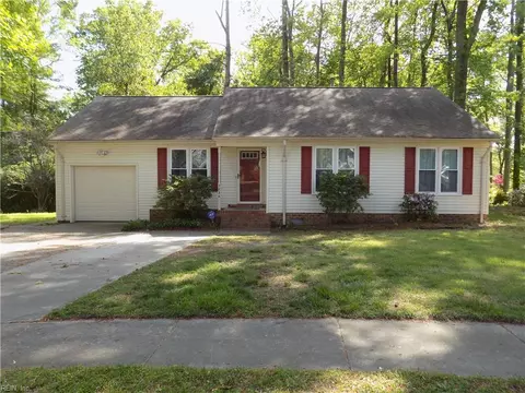 3836 Sunset Pt, Portsmouth, VA 23703