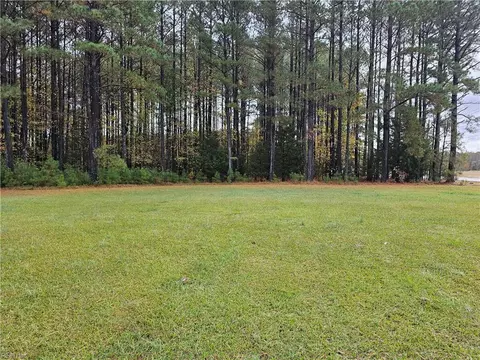 4858 Carsley Rd, Surry County, VA 23890