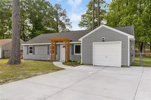 3807 Towne Point Rd, Portsmouth, VA 23703