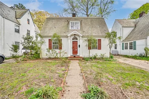 50 Hopkins St, Newport News, VA 23601