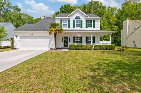 2982 Sugar Maple Dr, Virginia Beach, VA 23453