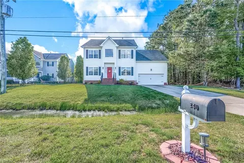240 Deepwater Dr, Chesapeake, VA 23322