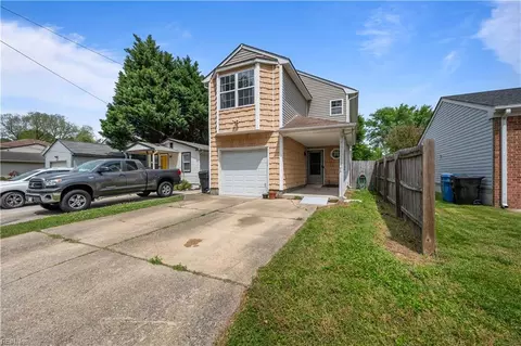 5312 Pandoria Ave, Virginia Beach, VA 23455