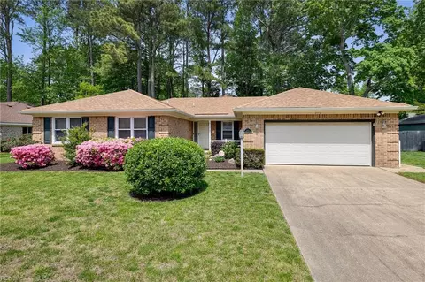2112 Saint Marshall Dr, Virginia Beach, VA 23454