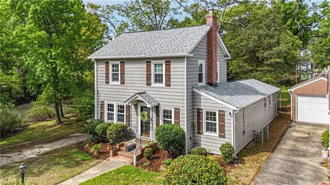 89 Alleghany Rd, Hampton, VA 23661