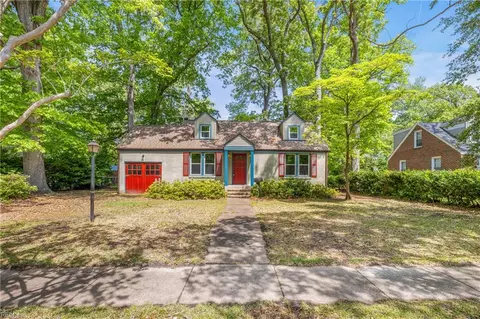 1214 Frank St, Norfolk, VA 23518
