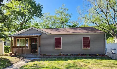 711 Woodfin Rd, Newport News, VA 23605